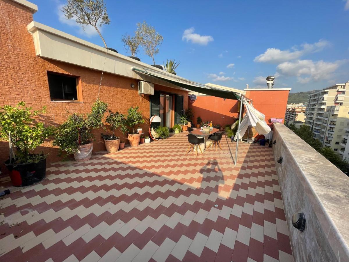 Venus - Cozy Apt With Terrace Vlorë Extérieur photo
