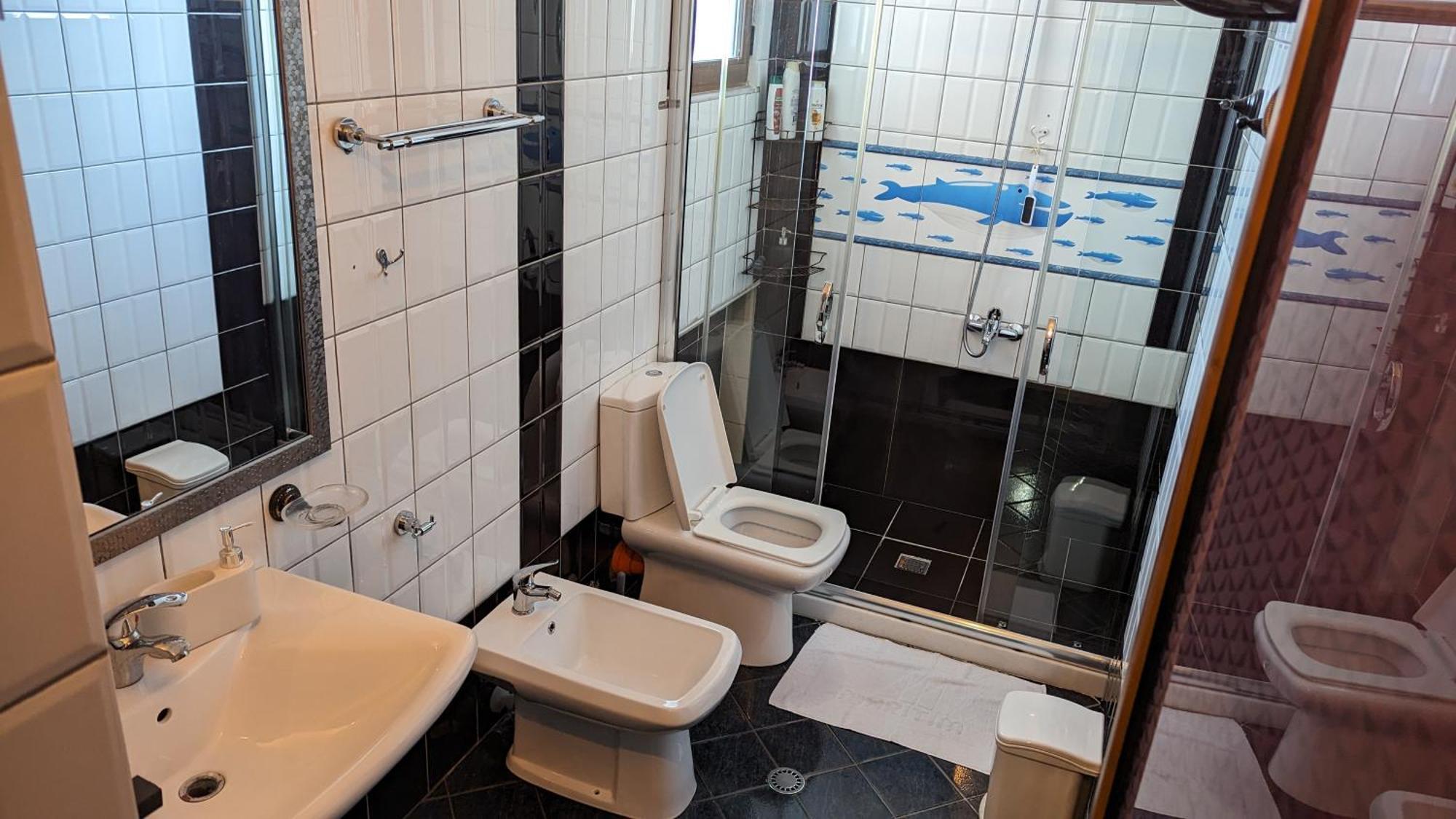 Venus - Cozy Apt With Terrace Vlorë Extérieur photo
